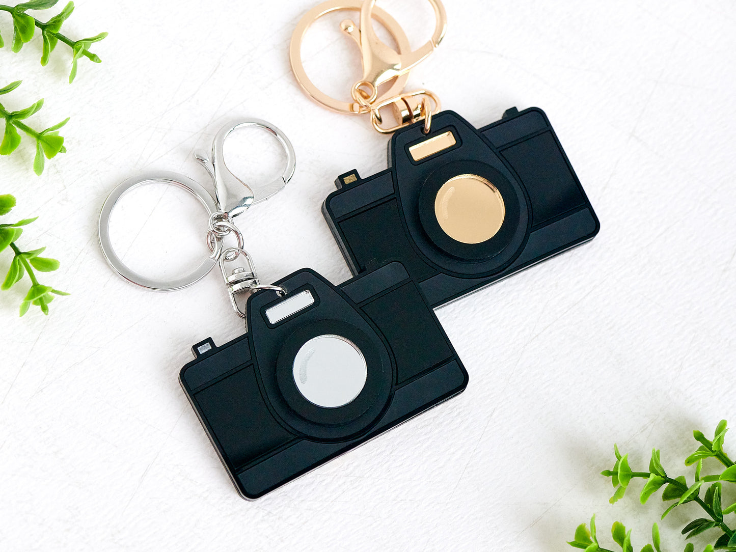 Personalized Fashion Acrylic Camera Keychain Bag Tag Accessory