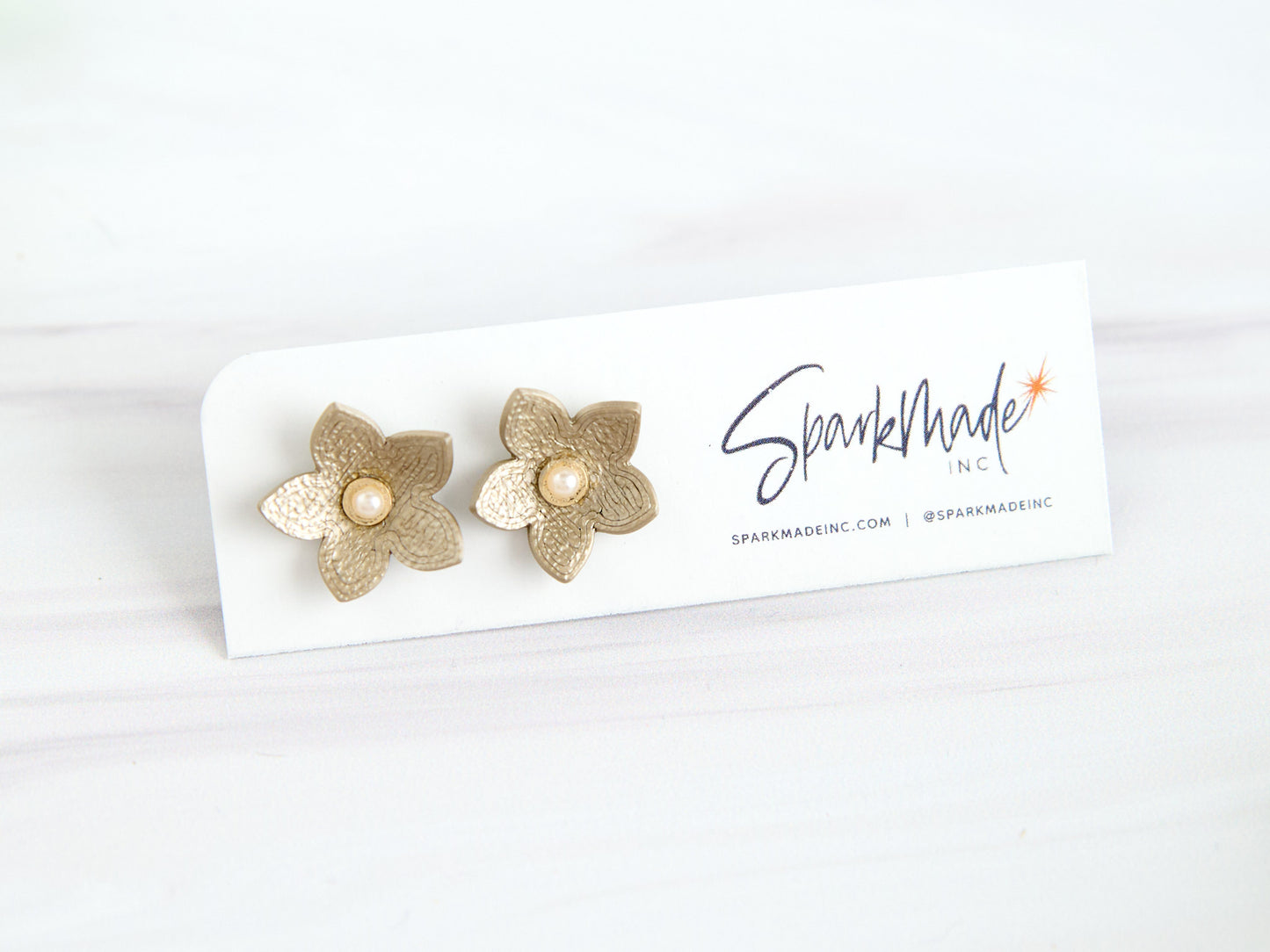 Kaia Stud Earrings Gold