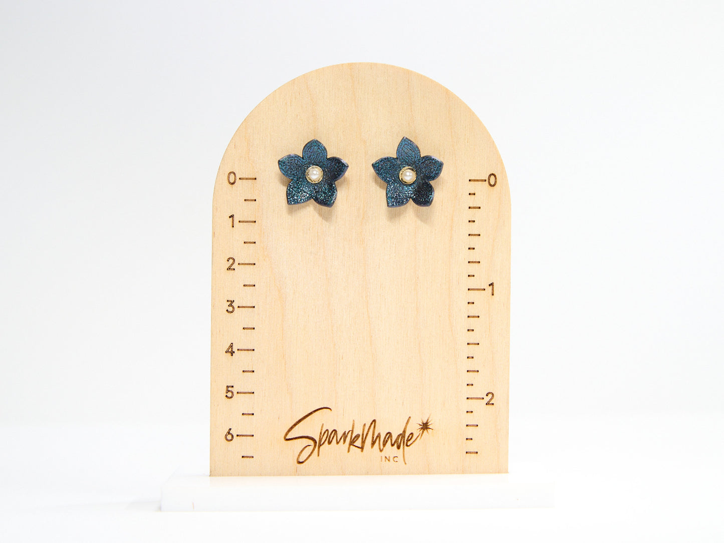 Kaia Stud Earrings Midnight