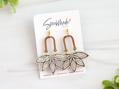 Boho Daisy Earrings