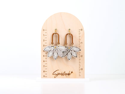 Boho Daisy Earrings