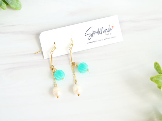 Burlesque Pearl 3D Printed Earrings Blue