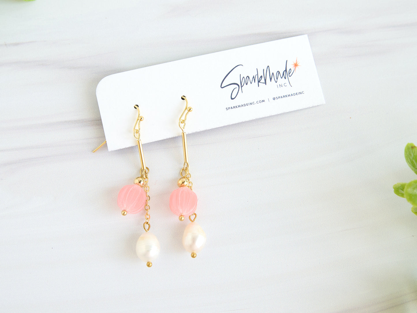 Burlesque Pearl 3D Printed Earrings Pink