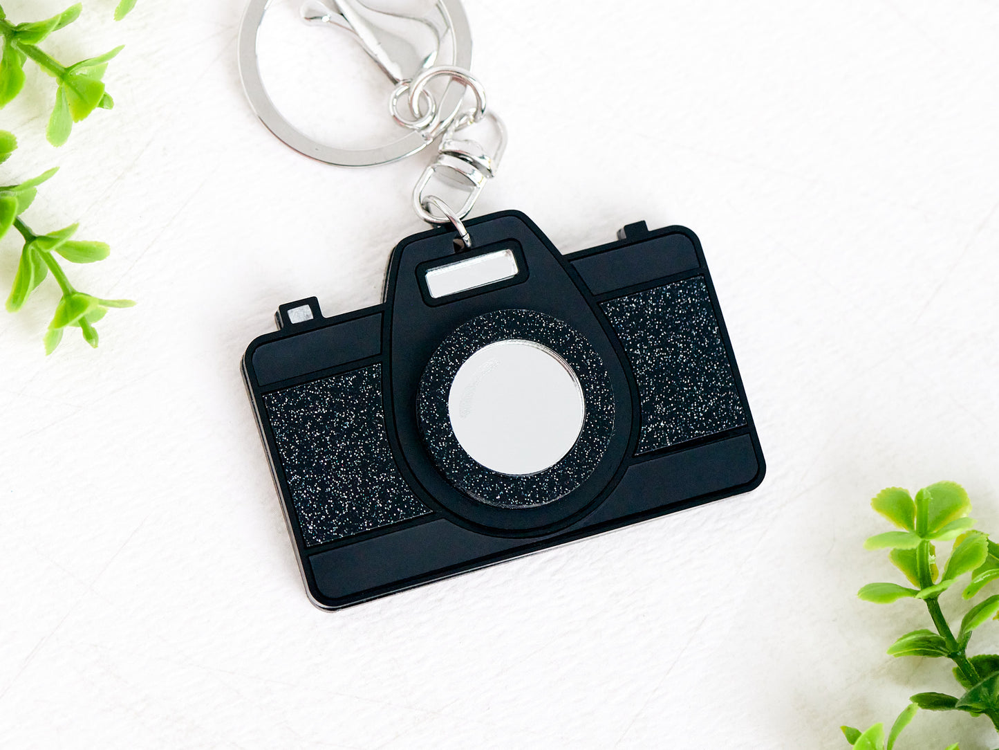Personalized Fashion Glitter Acrylic Camera Keychain Bag Tag Accessory
