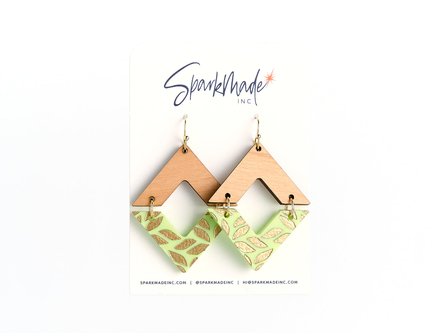 Golden Engraving Dangle Diamond Earrings - Green