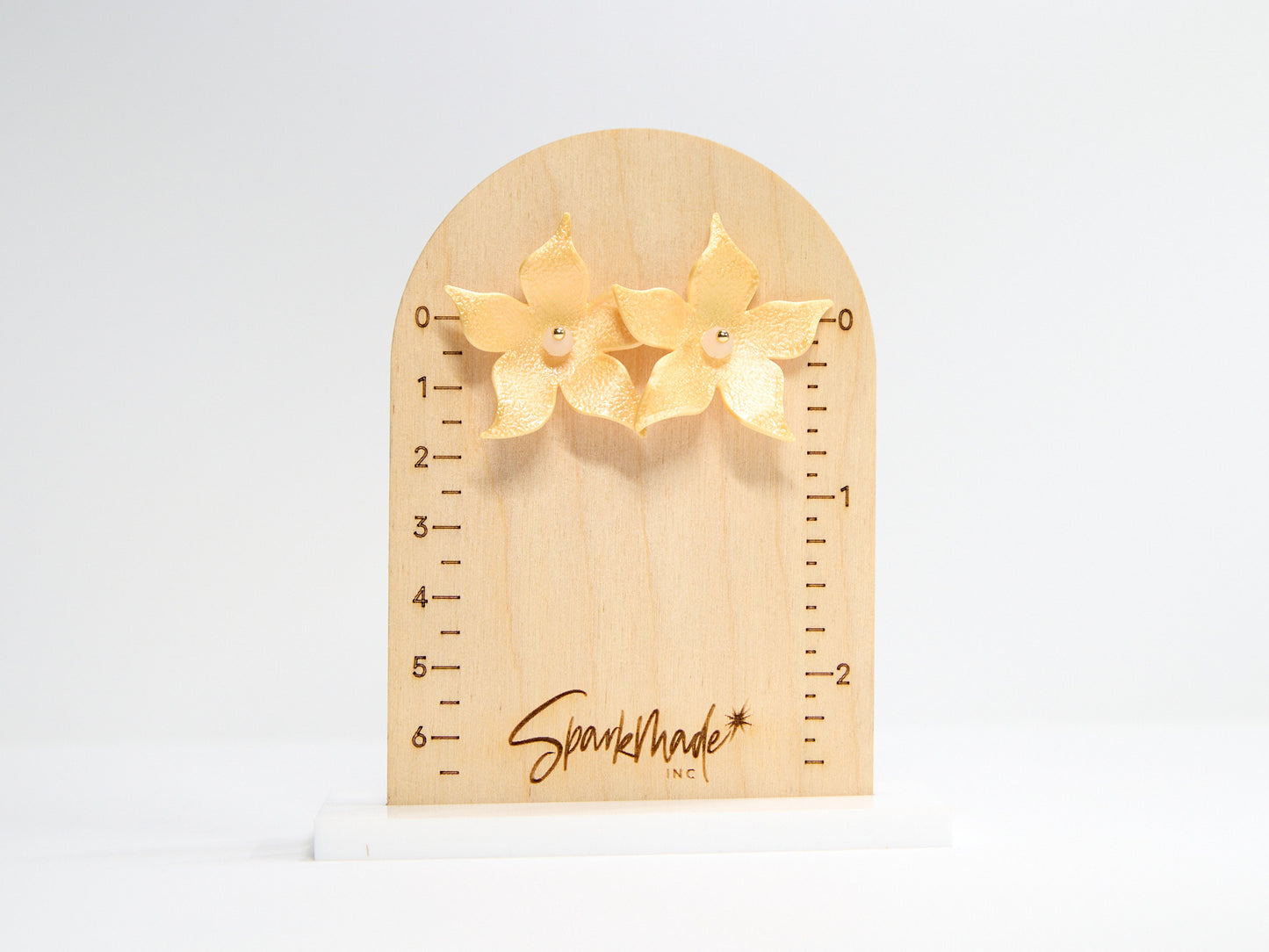 Kaia Earrings Yellow