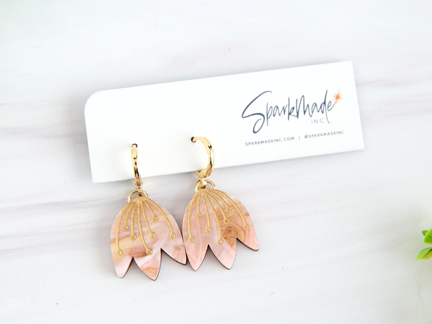 Tulip Earrings Pink