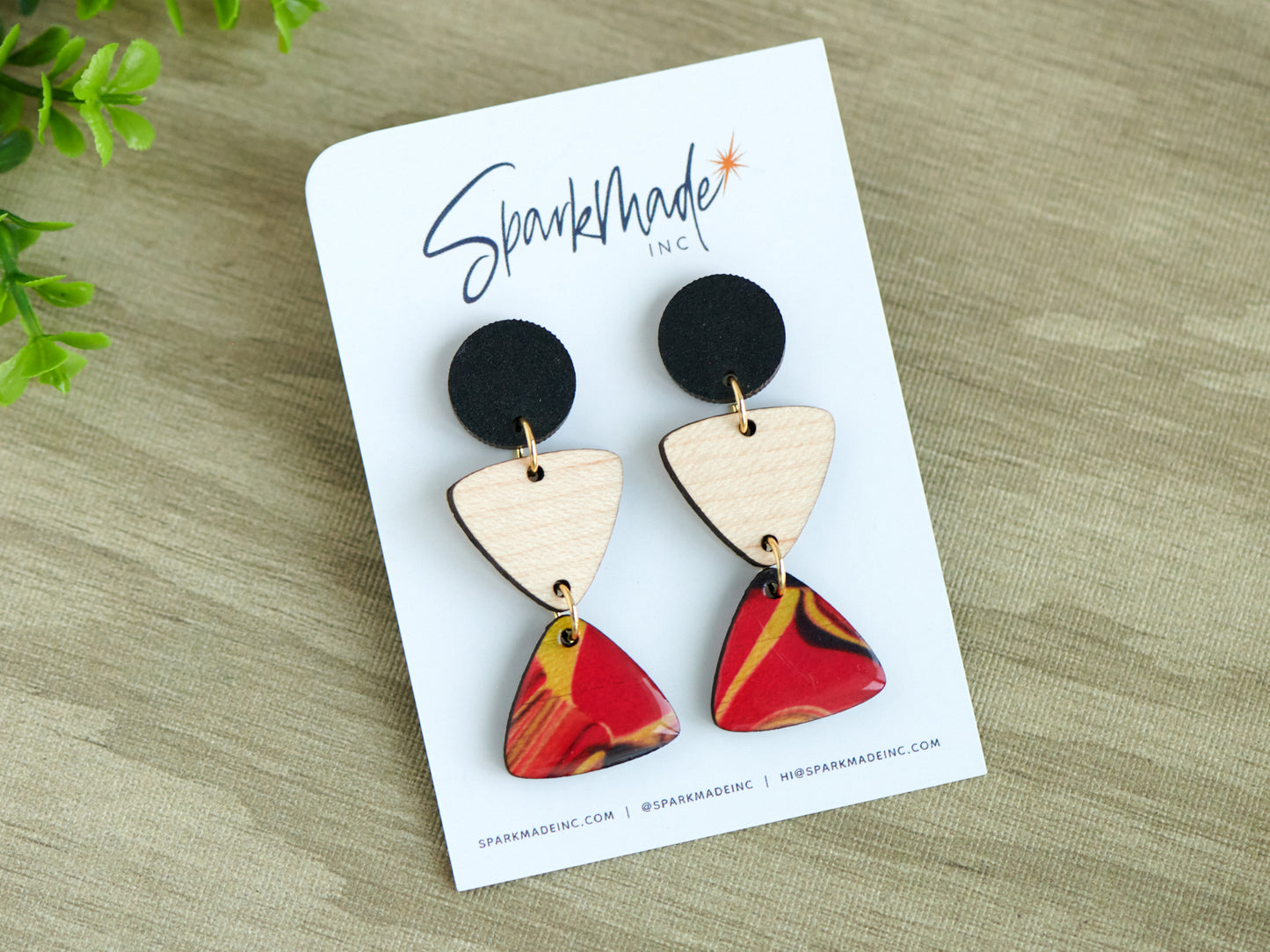 Tyra Drop Earrings - Red and Black